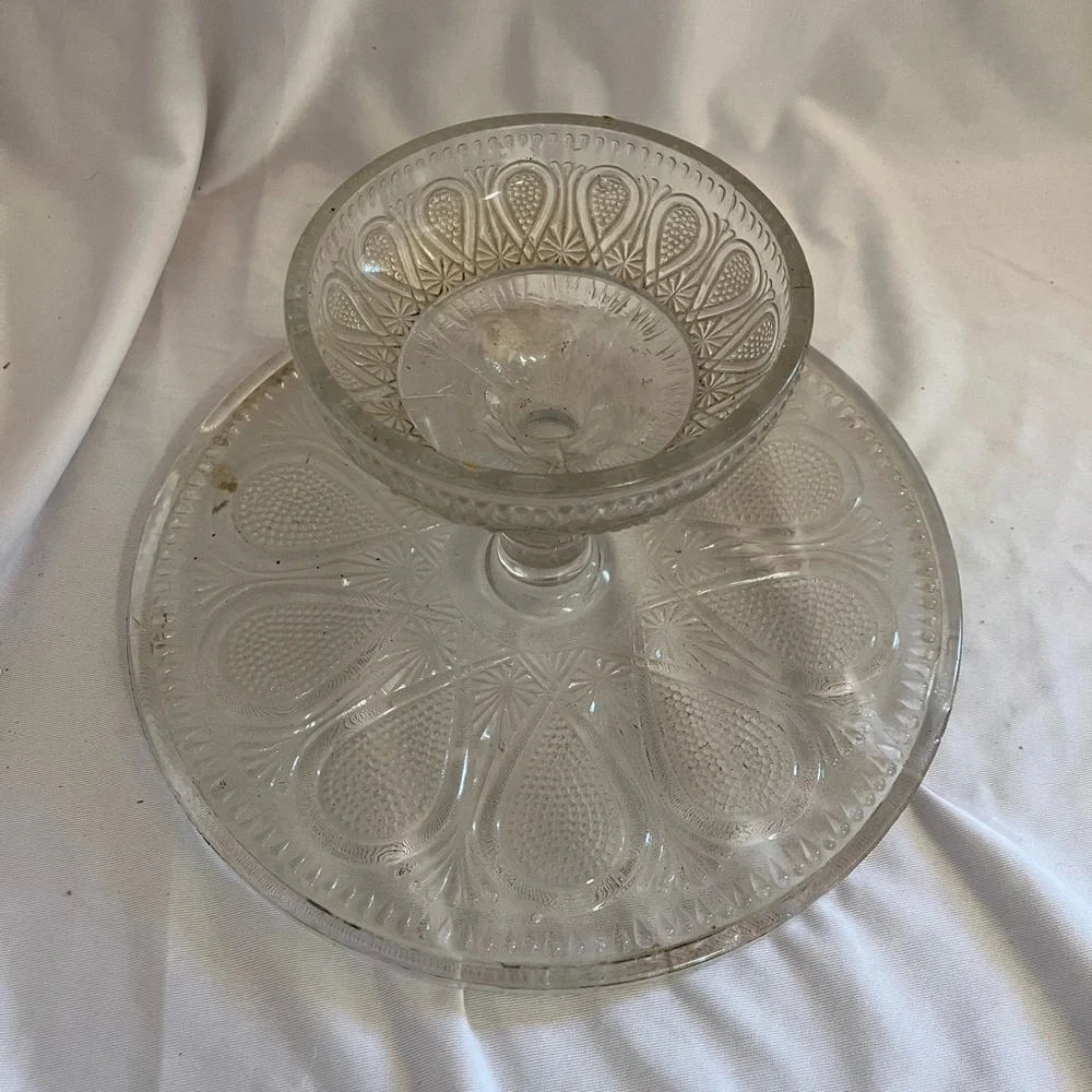 Vintage Clear Glass Cake Stand